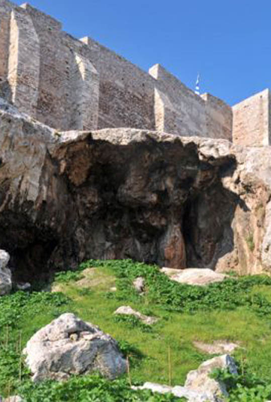 The cave of Aglauros 