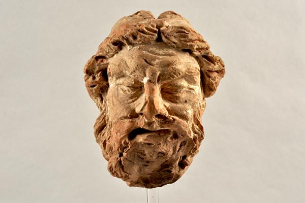 A clay head belonging to Homer